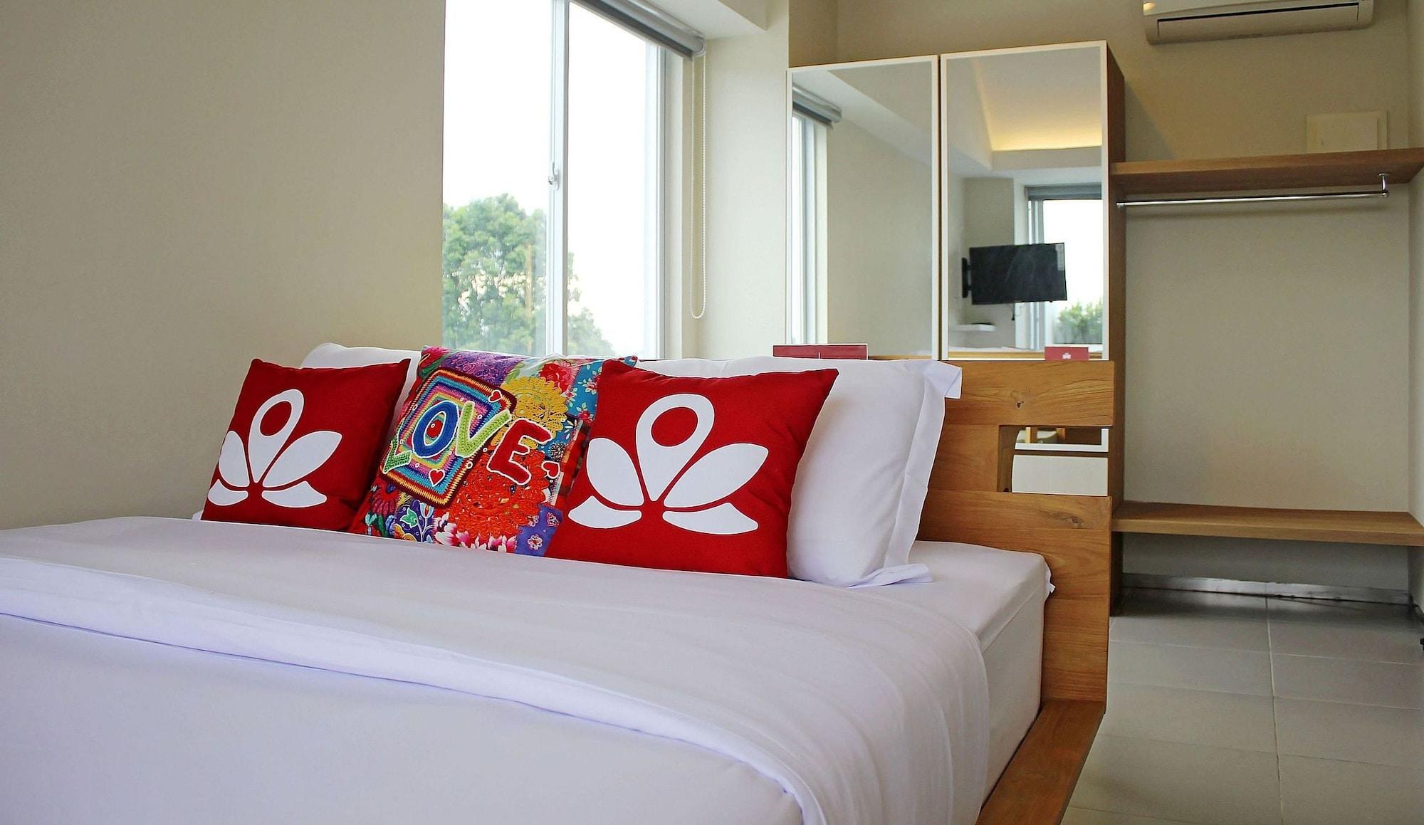 Zen Rooms Patra Kuningan Syariah Jakarta Kültér fotó