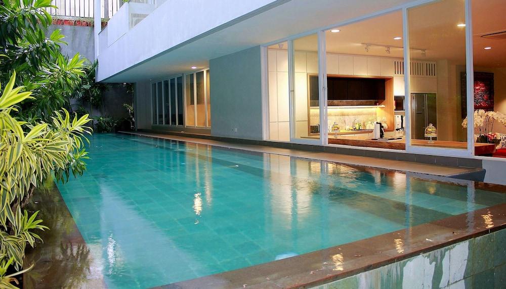 Zen Rooms Patra Kuningan Syariah Jakarta Kültér fotó
