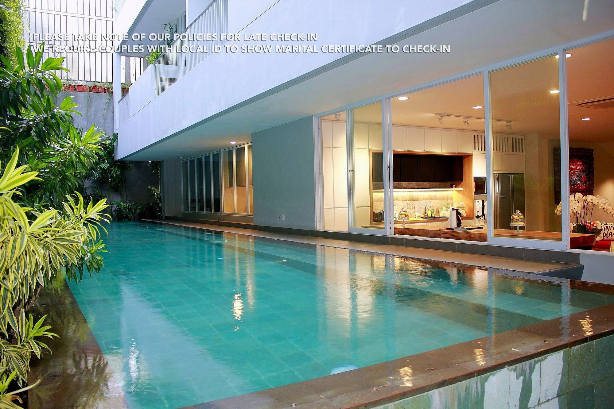 Zen Rooms Patra Kuningan Syariah Jakarta Kültér fotó