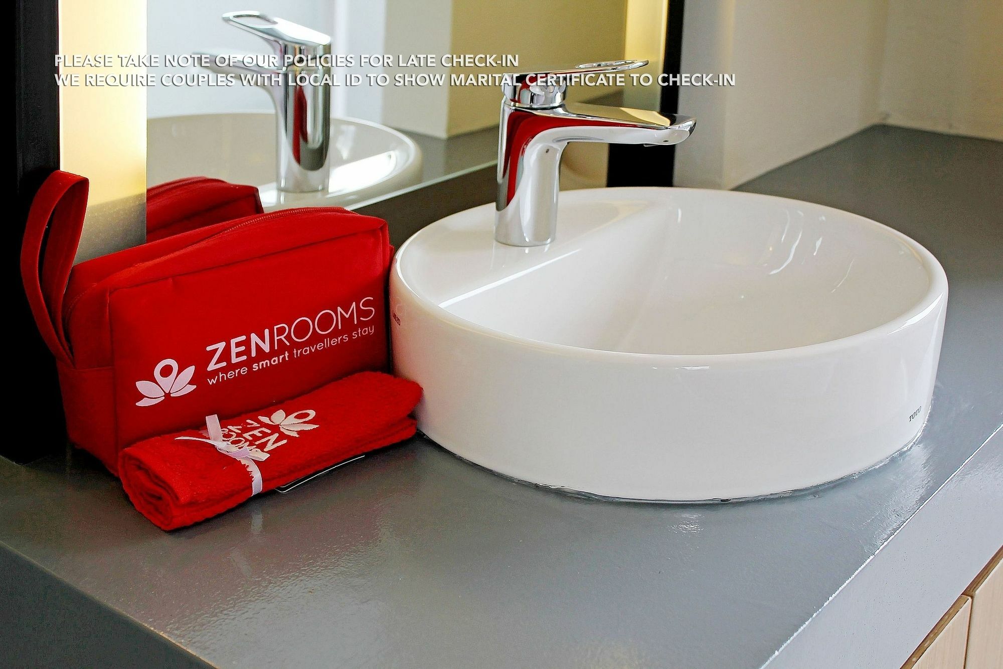 Zen Rooms Patra Kuningan Syariah Jakarta Kültér fotó