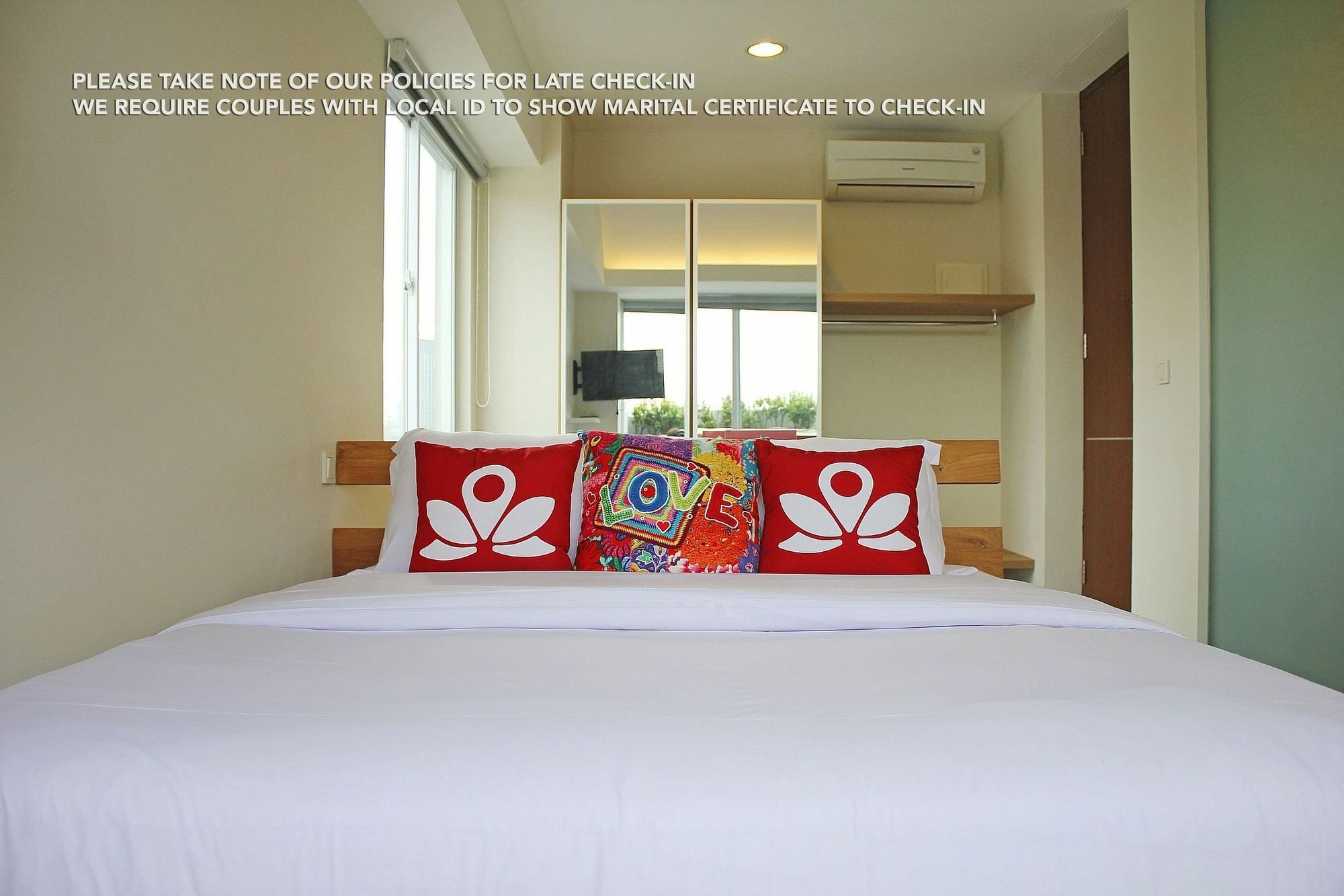 Zen Rooms Patra Kuningan Syariah Jakarta Kültér fotó